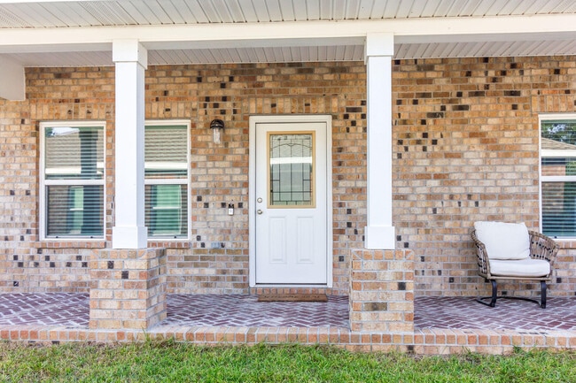 Photo - 52 Magnolia St