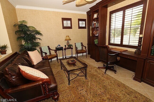 Building Photo - 12060 Toscana Way Unit 201