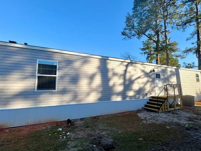 Photo - 2101 Ladnier Rd