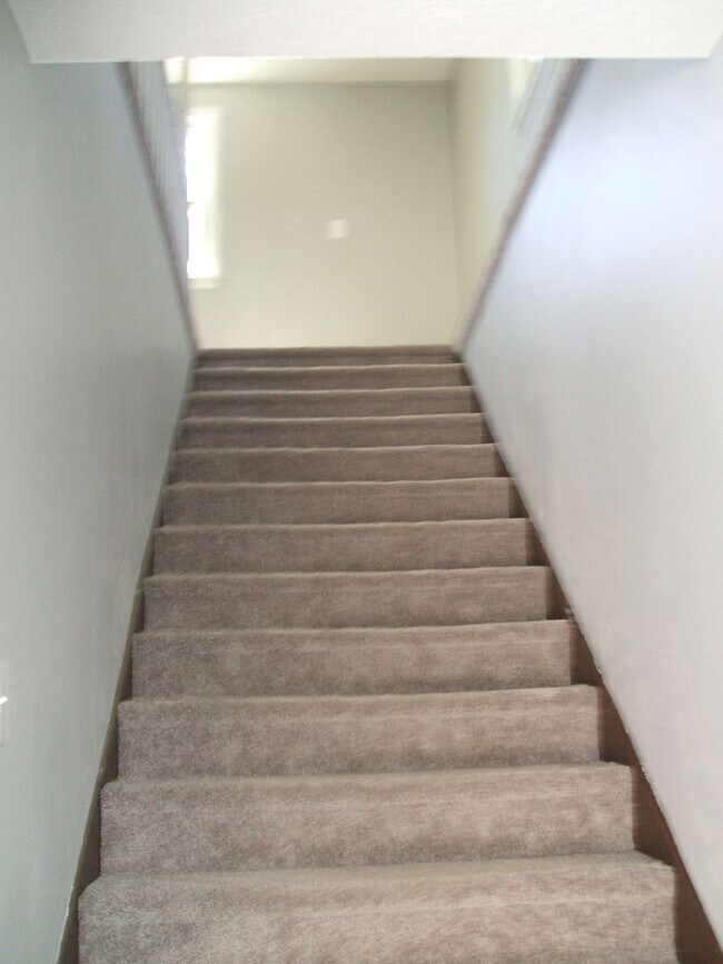 Photo - 1176 Red Hill Rd Unit Apt. 204