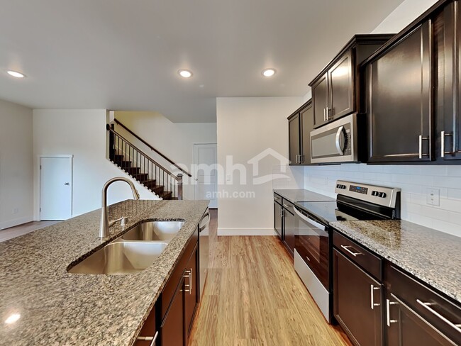 Photo - 33084 Ten Trails Pkwy