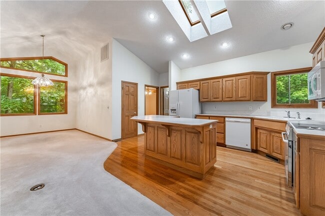Photo - 5 Ellesmere Ln