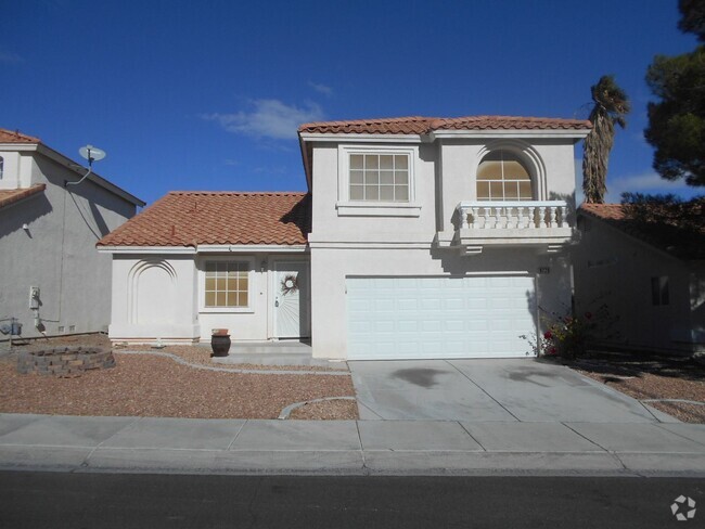 Building Photo - Charming Two-Story Home