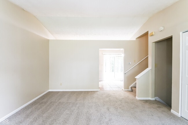 Photo - 6523 Woodmere Cir