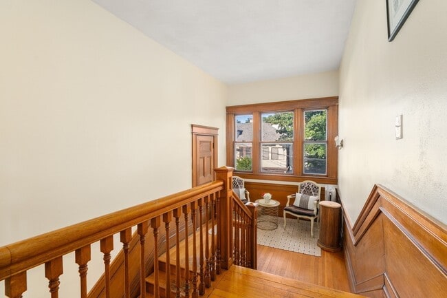 2 Wyman Ct