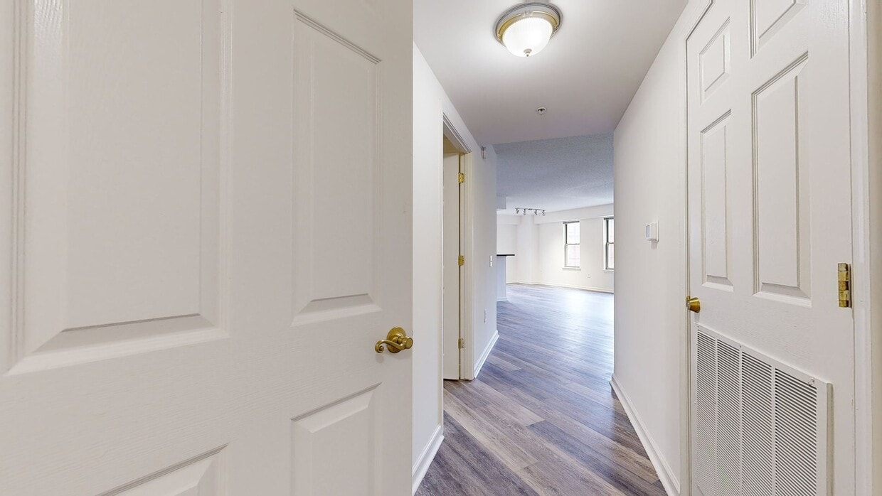 Photo - Andover House