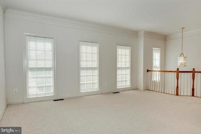 Photo - 8038 Samuel Wallis St