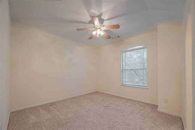 Building Photo - 3218 Twinmont Ln