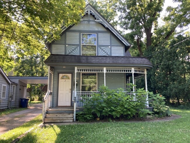 Building Photo - 1333 Pontiac Trail Rental