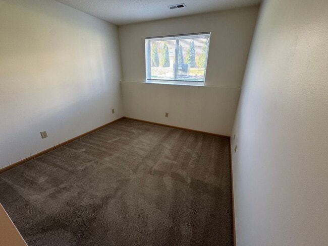 Lakeland Villa Apartments