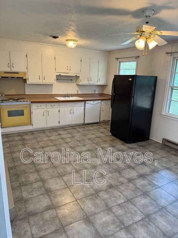 Photo - 129 Darby Ct