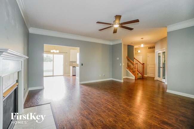 Photo - 5965 Mealla Rd