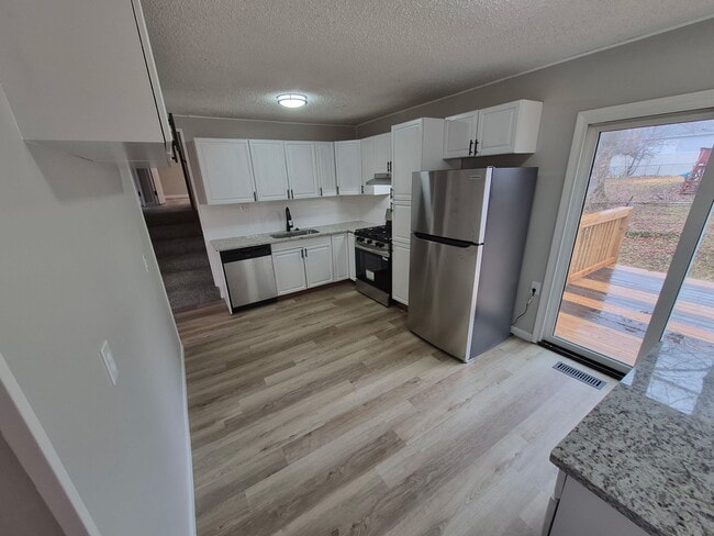 Photo - 2345 Teakwood Manor Dr