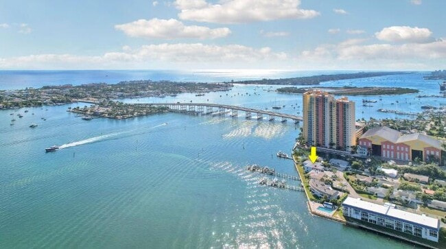 Building Photo - 360 Wilma Cir Unit 7