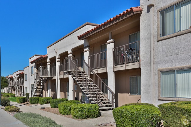 Somerset Place Apartments