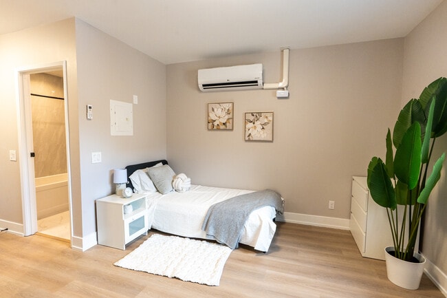 Photo - 376 Lofts - Modern Living in the Heart of ... Unit 1