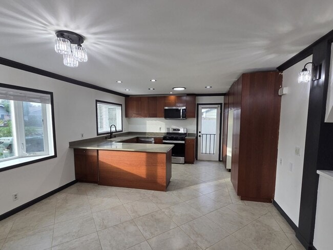 Photo - 16732 Busby Ln