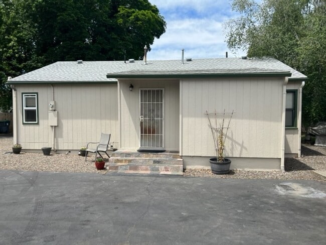 Photo - 2 Bed House - Charm, Privacy, Storage and Convenience