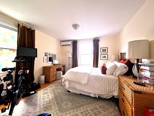 Photo - 131 Carolina Ave