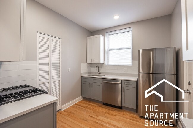 Photo - 1153 W Lunt Ave Unit 1149-3