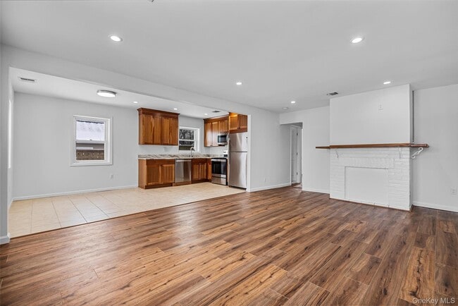 Photo - 917 Parkway Pl