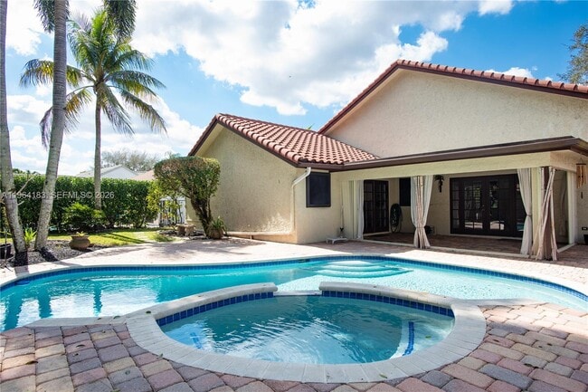 Photo - 3160 Peachtree Cir