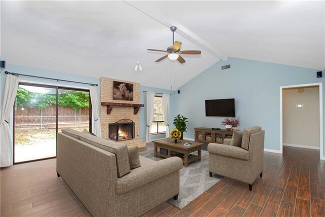 Photo - 11724 Running Fox Trail