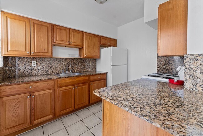 Photo - 1165 Marseille Dr Unit 33
