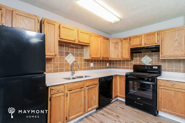 Photo - 3426 Estes Park Dr SW