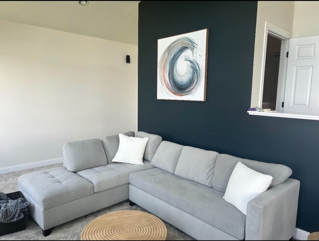 Photo - Stunning Lakefront Home