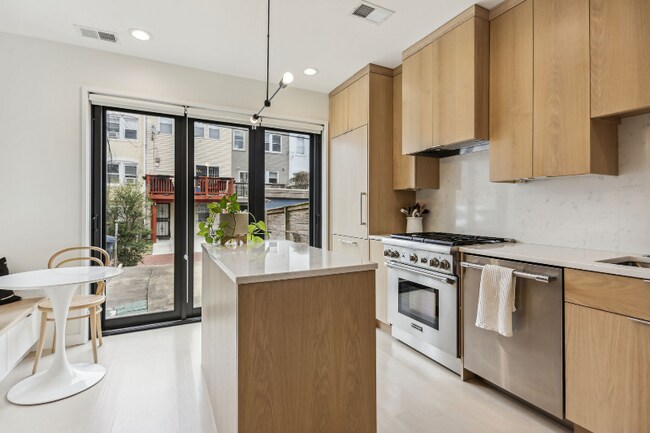 Photo - 1157 3rd St NE