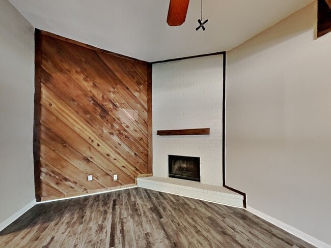 Photo - 5121 Parsley Ave