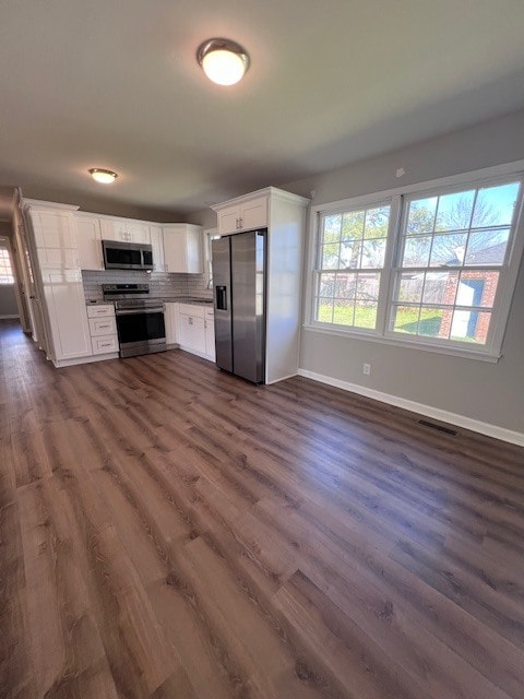 Photo - 832 Craig St