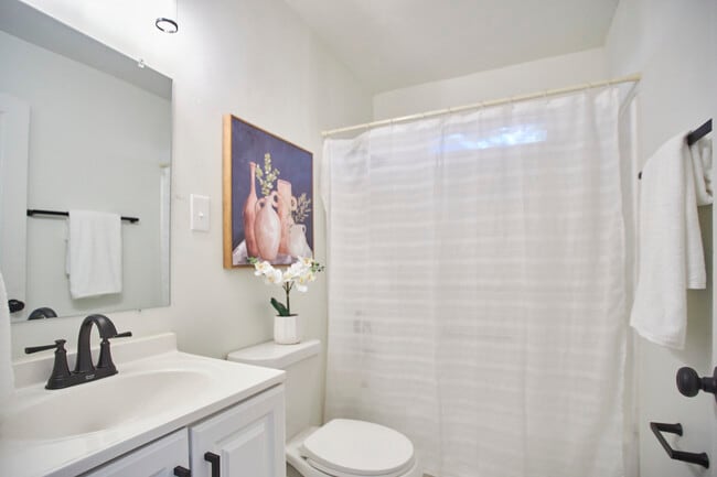 Photo - 1613 Dexter St Unit 1