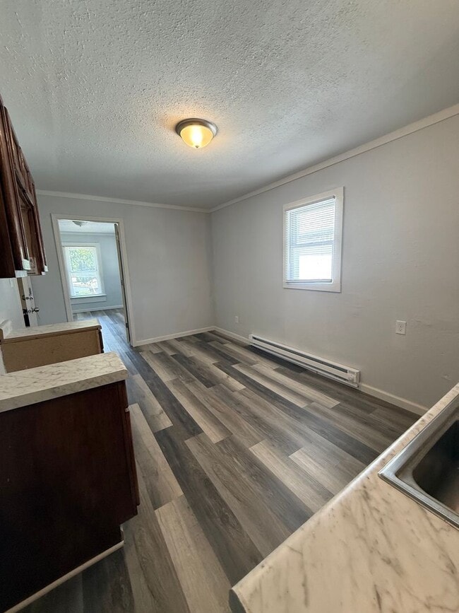 Photo - 2013 W Miller St