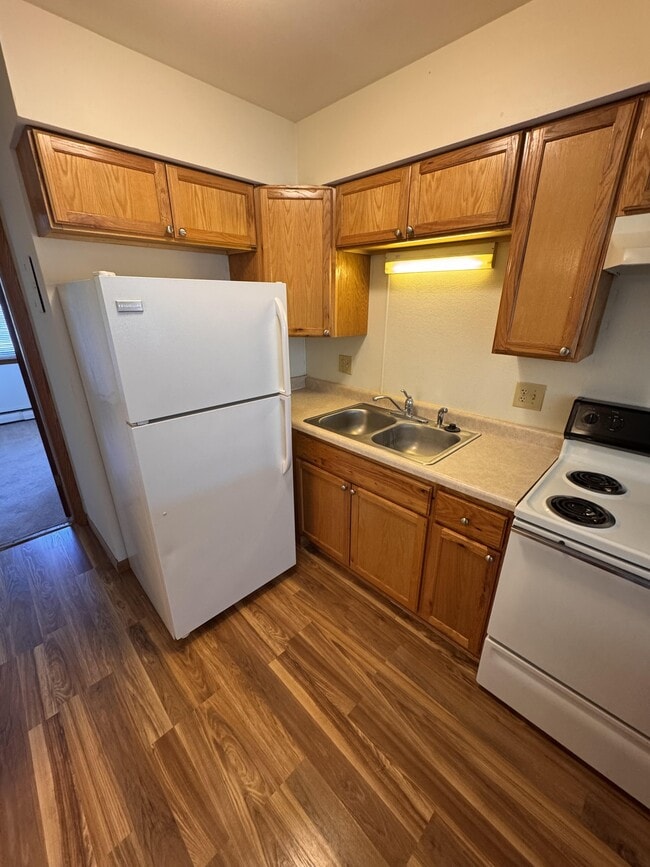 Photo - 610 Femrite Dr