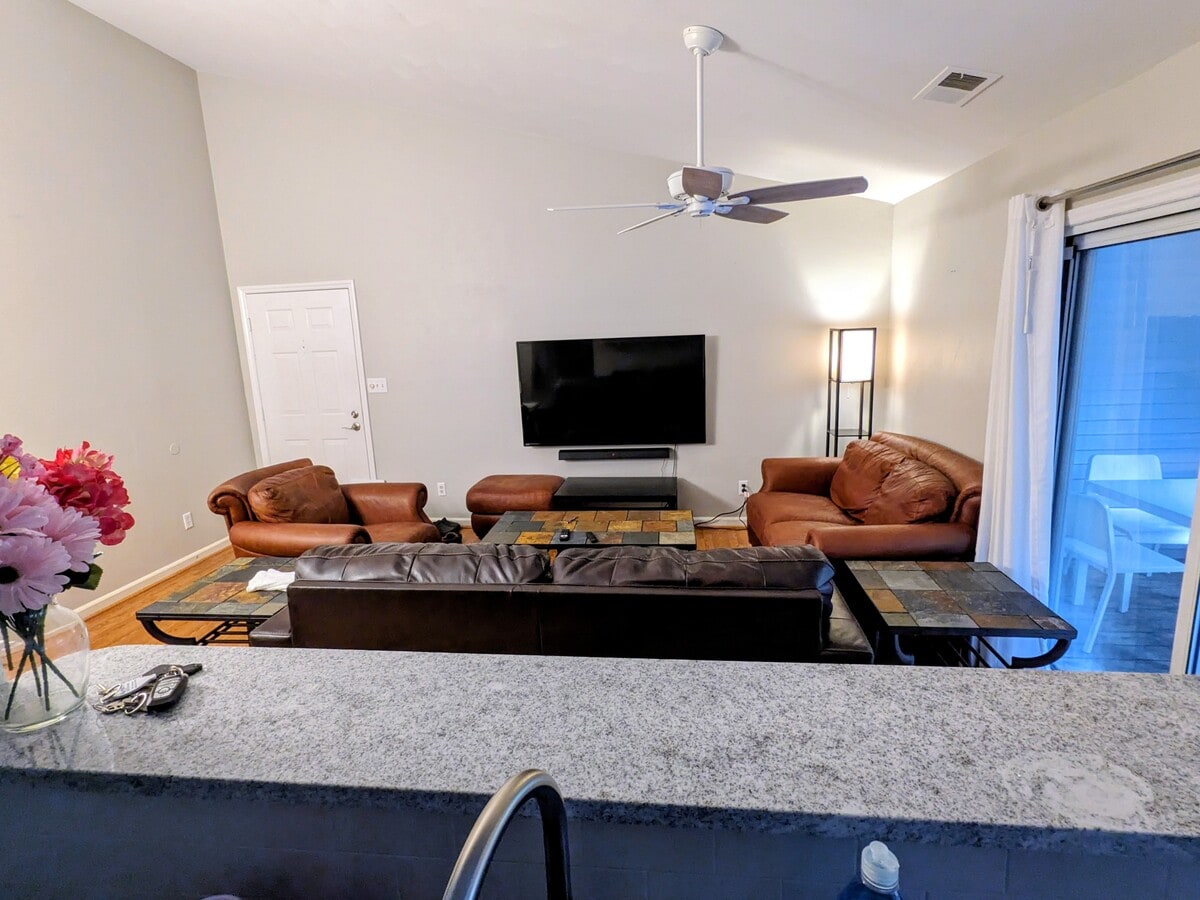 Photo - 402 Berryfield Ln Condo