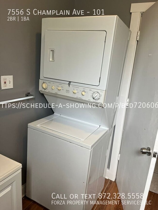 Photo - 7556 S Champlain Ave Unit 101