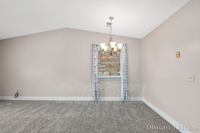 Photo - 6705 North Dr