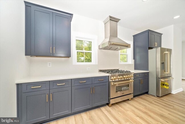 Photo - 801 Cedar Ave