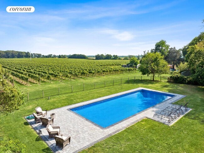 Photo - 2600 Oregon Rd