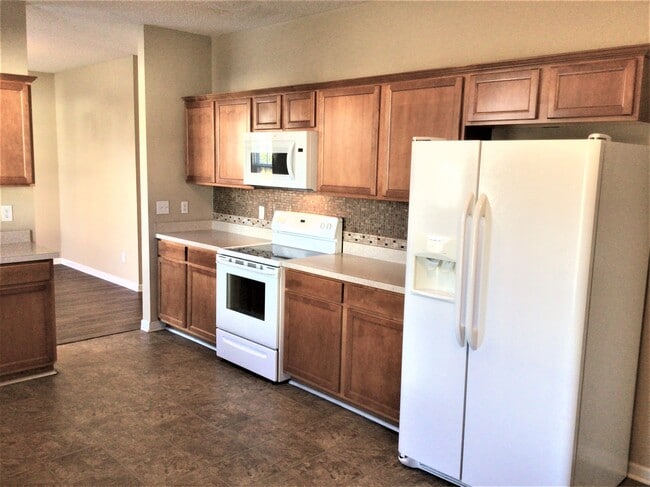 Photo - 6140 Glen Way Dr