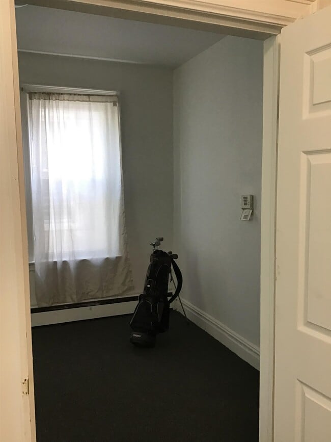 Photo - 240 LINDEN Ave