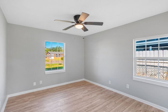 Photo - HOME FOR RENT | Lake Charles