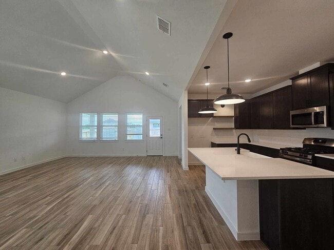 Building Photo - 8438 Tranquil Bay Ct Rental
