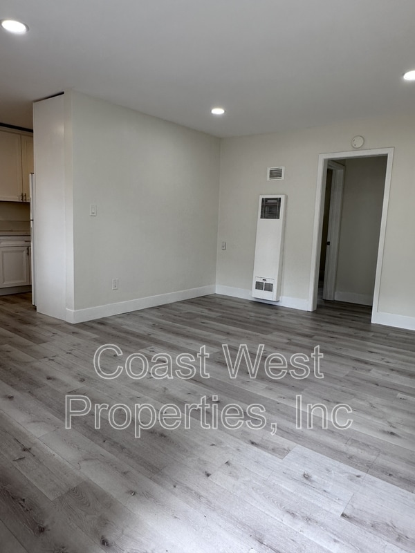 Photo - 1618 Reed Ave