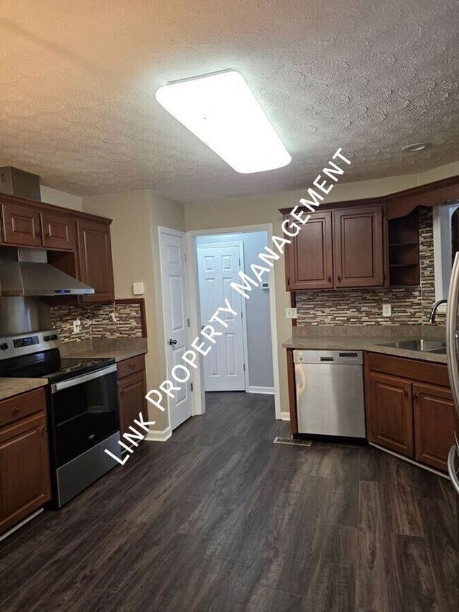 Photo - 6383 Rim Crest Ln