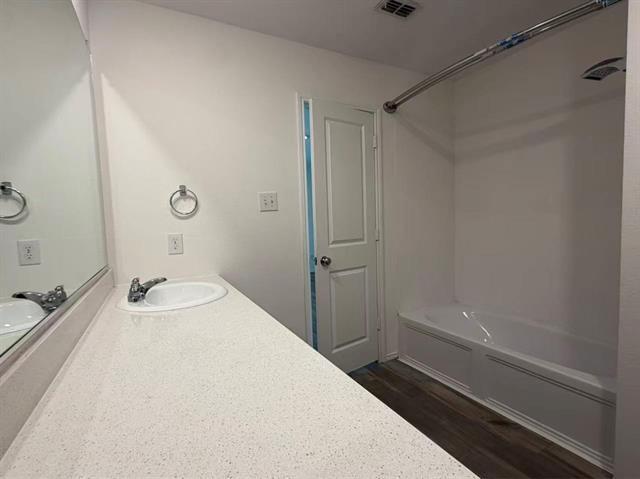 Photo - 405 Brook Dr