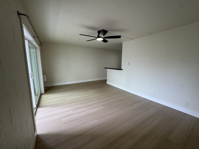 Photo - 2873 S King St