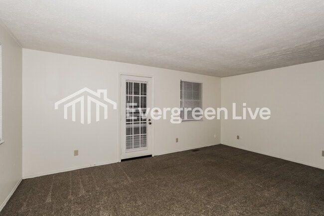 Photo - 7665 Pomeranian Dr